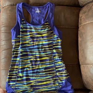 Athletic tank top